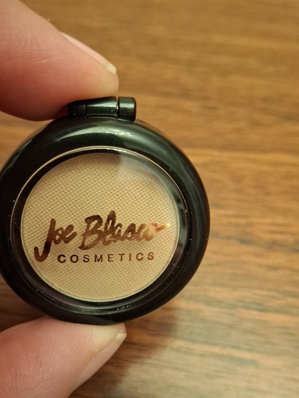Joe Blasco Matte Eyeshadow 1.4g New Allure No Box - Picture 2 of 3